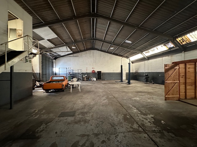 To Let commercial Property for Rent in Retreat Industrial Western Cape